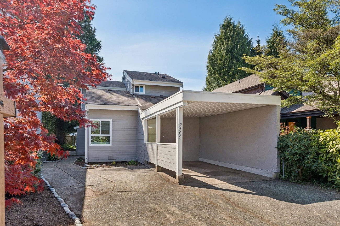 2509 Burian Drive - Coquitlam East Single Family Residence for Sale, 3 Bedrooms (R3142088)# - 21 2509 Burian Drive - Coquitlam East Single Family Residence for Sale, 3 Bedrooms (R3142088)# - 21