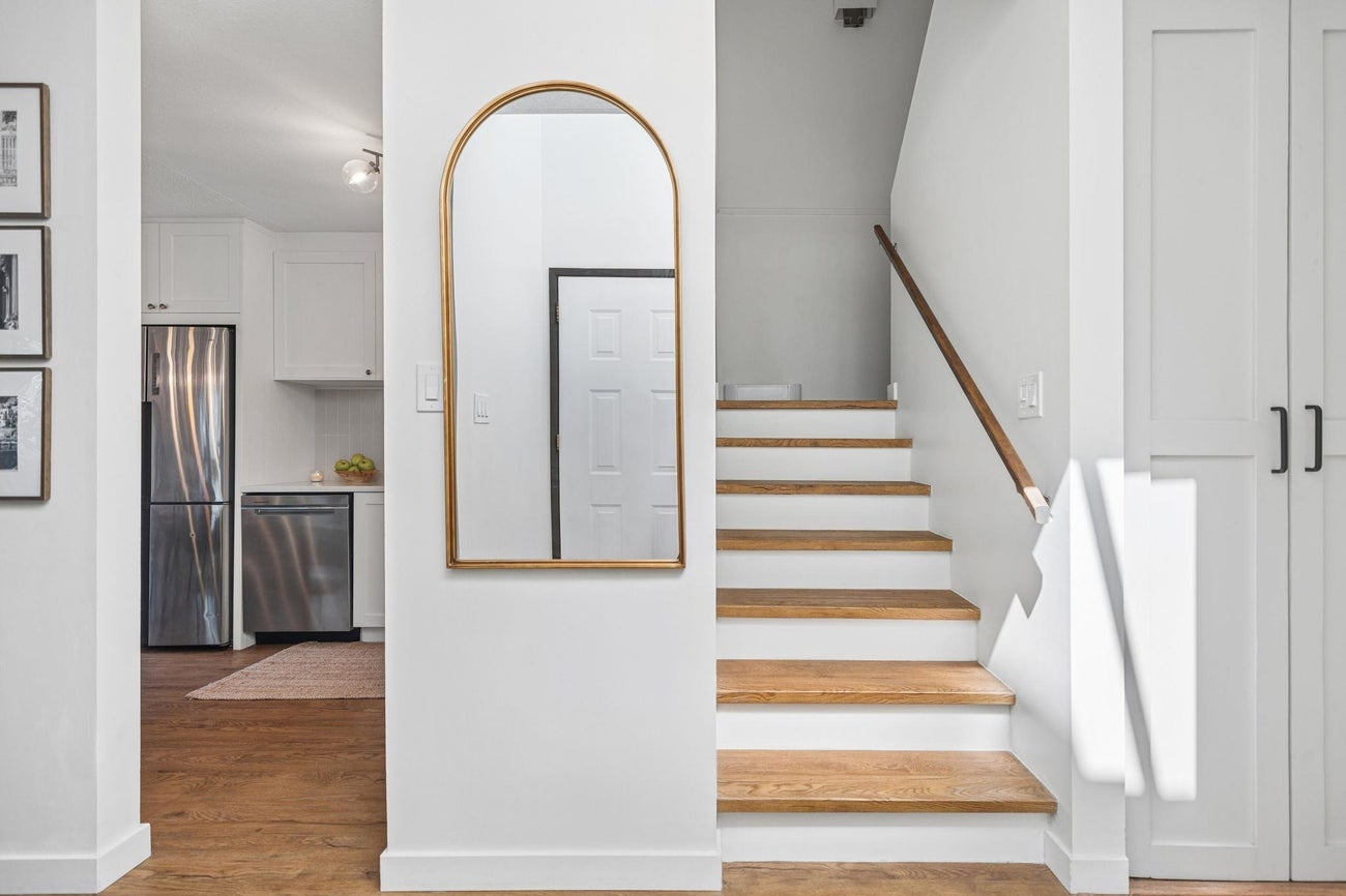 2509 Burian Drive - Coquitlam East Single Family Residence for Sale, 3 Bedrooms (R3142088)# - 9 2509 Burian Drive - Coquitlam East Single Family Residence for Sale, 3 Bedrooms (R3142088)# - 9