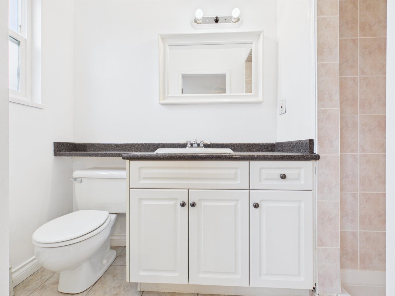 951 Everett Crescent - Sperling-Duthie Single Family Residence for Sale, 5 Bedrooms (R3142267)# - 27 951 Everett Crescent - Sperling-Duthie Single Family Residence for Sale, 5 Bedrooms (R3142267)# - 27
