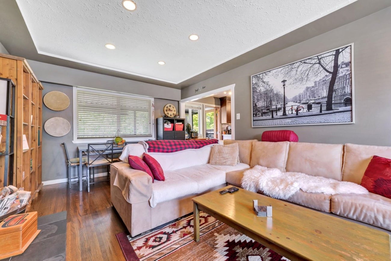 430 Montgomery Street - Central Coquitlam Single Family Residence for Sale, 4 Bedrooms (R3142459)# - 5