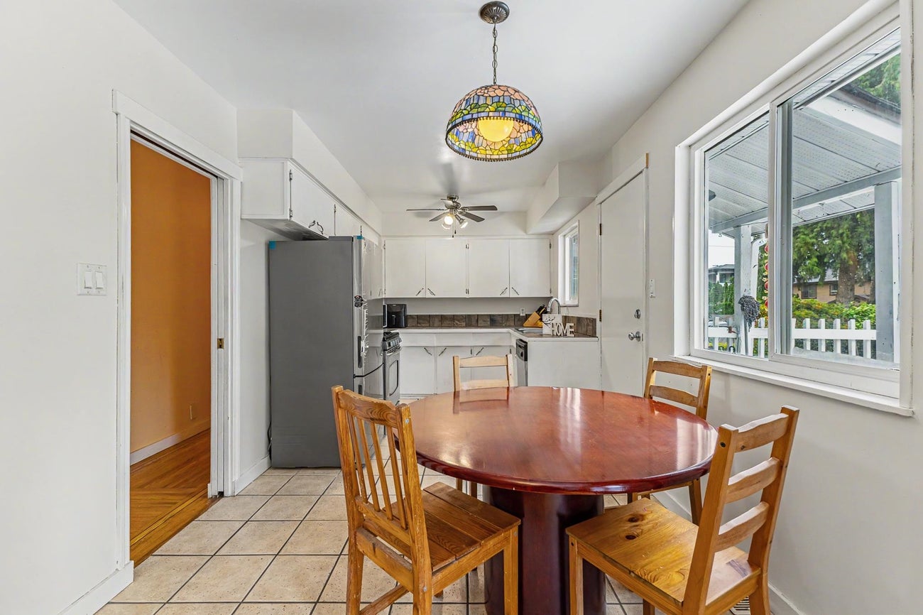 1684 Cornell Avenue - Central Coquitlam Single Family Residence for Sale, 4 Bedrooms (R3142962)# - 13 1684 Cornell Avenue - Central Coquitlam Single Family Residence for Sale, 4 Bedrooms (R3142962)# - 13