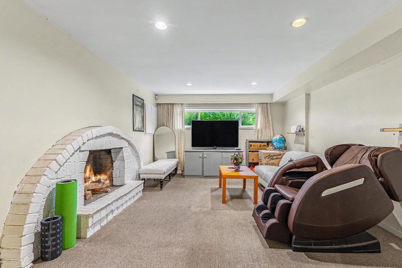 1684 Cornell Avenue - Central Coquitlam Single Family Residence for Sale, 4 Bedrooms (R3142962)# - 24 1684 Cornell Avenue - Central Coquitlam Single Family Residence for Sale, 4 Bedrooms (R3142962)# - 24