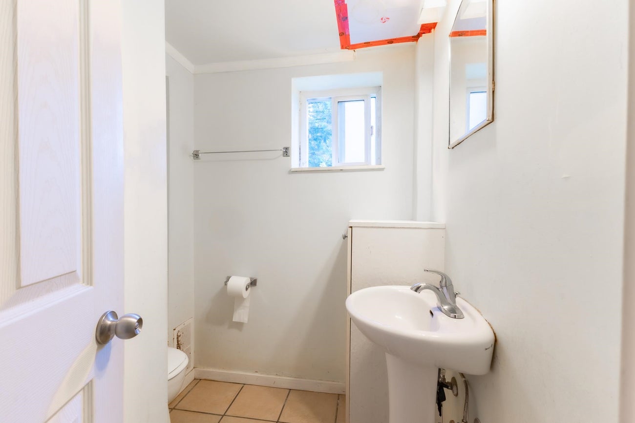 1684 Cornell Avenue - Central Coquitlam Single Family Residence for Sale, 4 Bedrooms (R3142962)# - 32 1684 Cornell Avenue - Central Coquitlam Single Family Residence for Sale, 4 Bedrooms (R3142962)# - 32