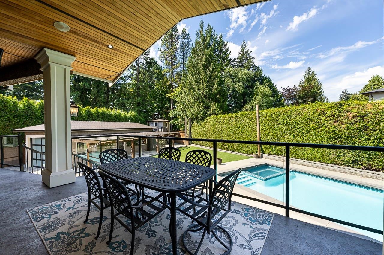 7652 Kerrywood Crescent - Government Road Single Family Residence for Sale, 7 Bedrooms (R3143168)# - 11