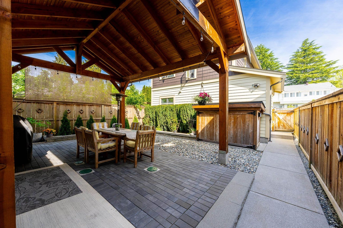 903 Walls Avenue - Maillardville Single Family Residence for Sale, 6 Bedrooms (R3143492)# - 29