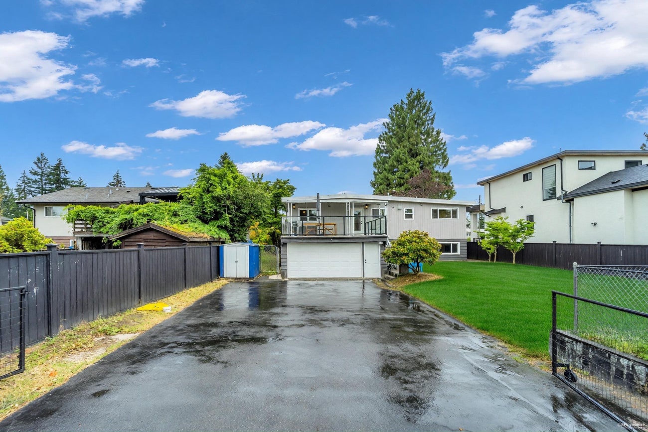 295 Leroy Street - Central Coquitlam Single Family Residence for Sale, 5 Bedrooms (R3143610)# - 28