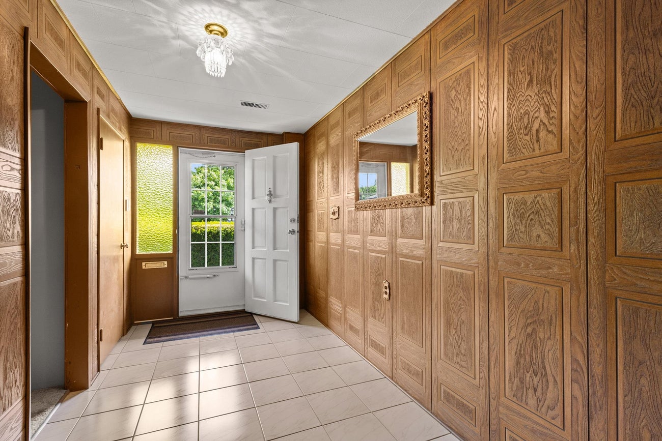 929 Grover Avenue - Coquitlam West Single Family Residence for Sale, 3 Bedrooms (R3143806)# - 11 929 Grover Avenue - Coquitlam West Single Family Residence for Sale, 3 Bedrooms (R3143806)# - 11