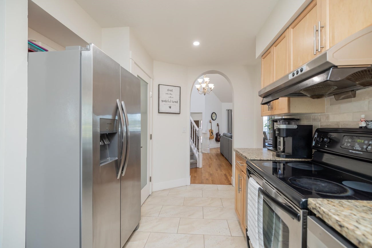 2796 Goldstream Crescent - Coquitlam East Single Family Residence for Sale, 3 Bedrooms (R3144126)# - 15