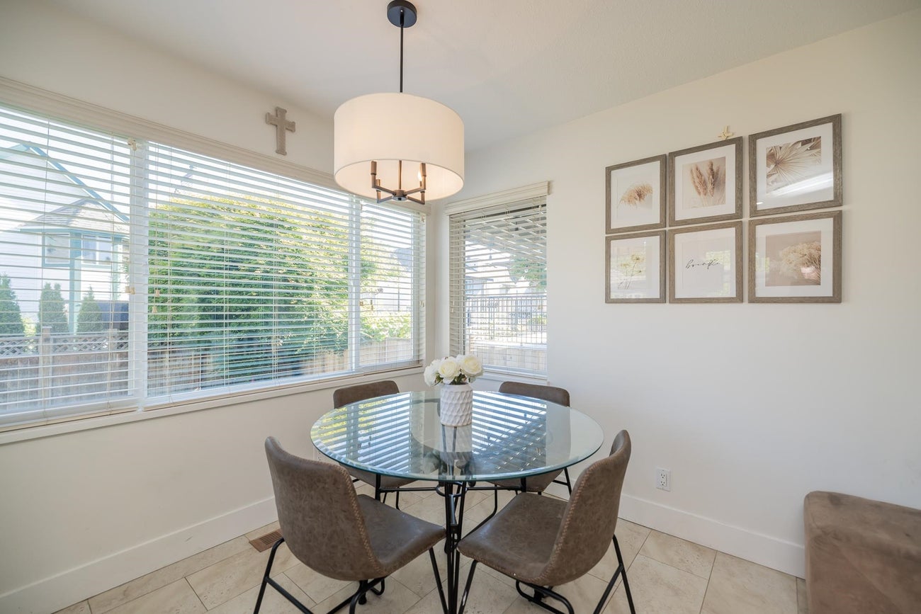 2796 Goldstream Crescent - Coquitlam East Single Family Residence for Sale, 3 Bedrooms (R3144126)# - 16
