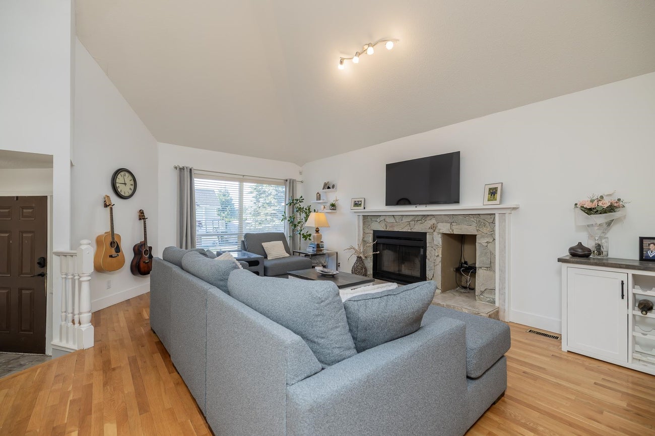 2796 Goldstream Crescent - Coquitlam East Single Family Residence for Sale, 3 Bedrooms (R3144126)# - 7