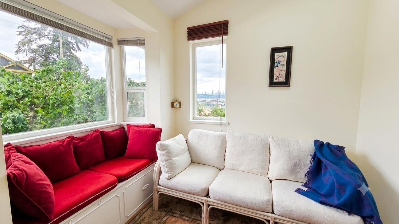 236 Lebleu Street - Maillardville Single Family Residence for Sale, 3 Bedrooms (R3144263)# - 10