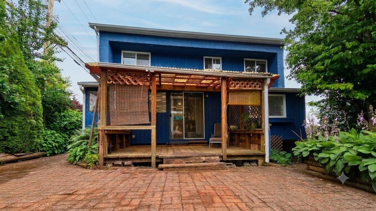 236 Lebleu Street - Maillardville Single Family Residence for Sale, 3 Bedrooms (R3144263)# - 19