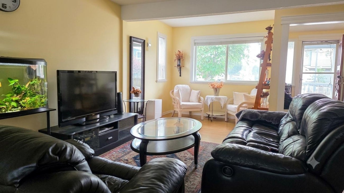 236 Lebleu Street - Maillardville Single Family Residence for Sale, 3 Bedrooms (R3144263)# - 4