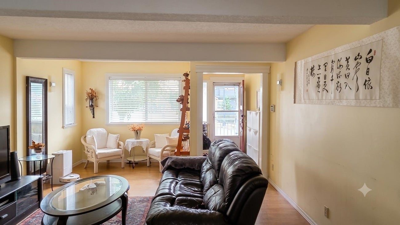 236 Lebleu Street - Maillardville Single Family Residence for Sale, 3 Bedrooms (R3144263)# - 5