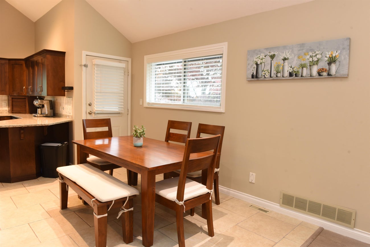 2220 Paulus Crescent - Montecito Single Family Residence for Sale, 5 Bedrooms (R3144439)# - 3 2220 Paulus Crescent - Montecito Single Family Residence for Sale, 5 Bedrooms (R3144439)# - 3