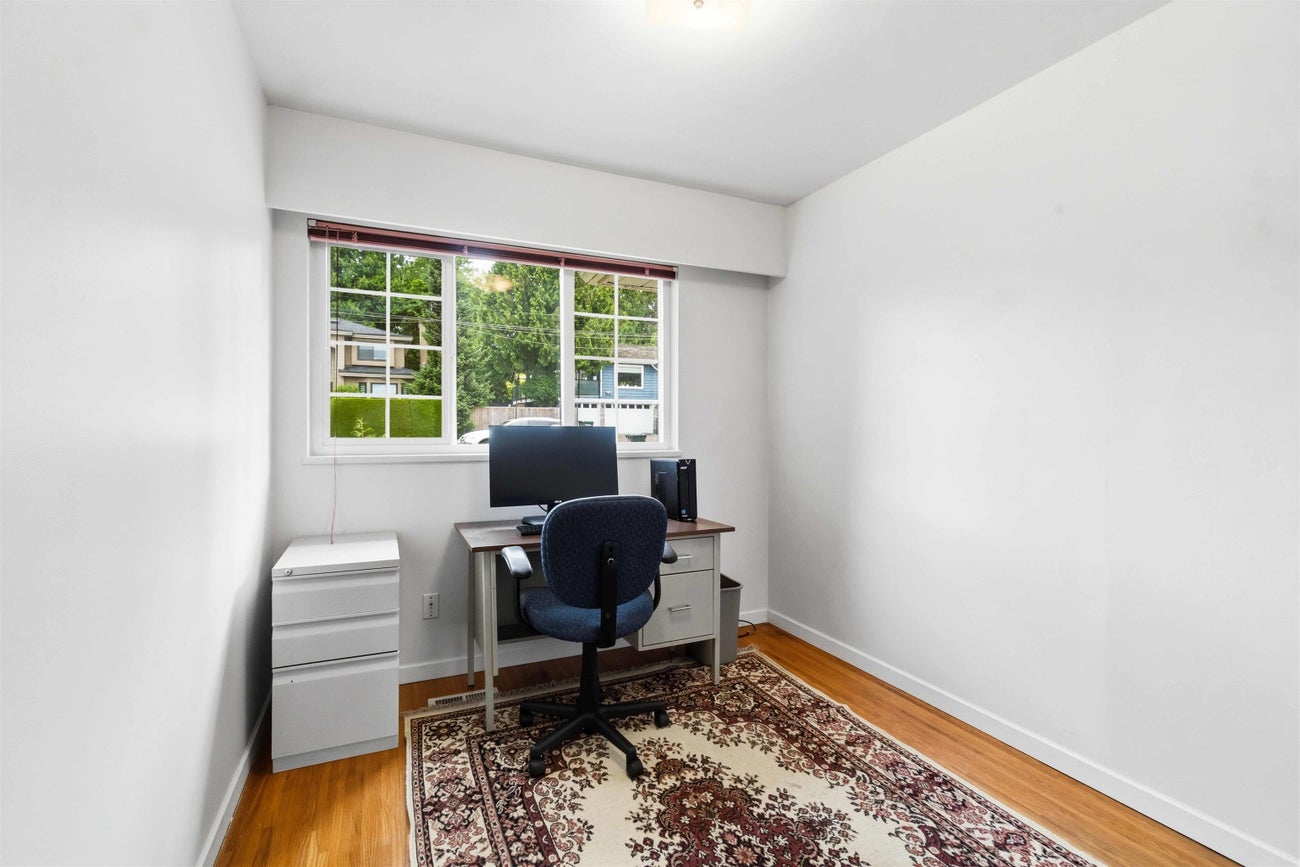 1522 Haversley Avenue - Central Coquitlam Single Family Residence for Sale, 9 Bedrooms (R3144465)# - 15