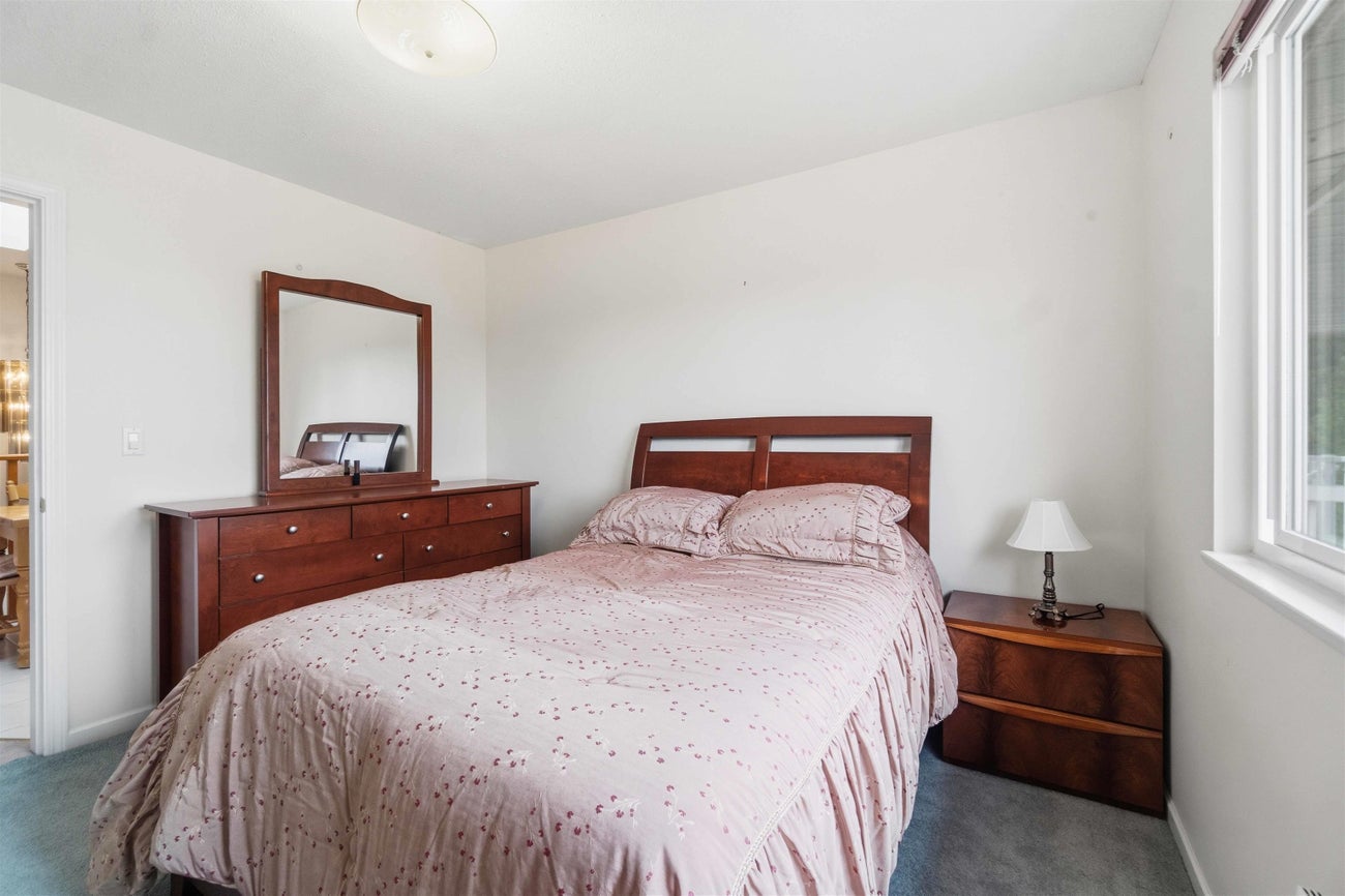 1522 Haversley Avenue - Central Coquitlam Single Family Residence for Sale, 9 Bedrooms (R3144465)# - 23
