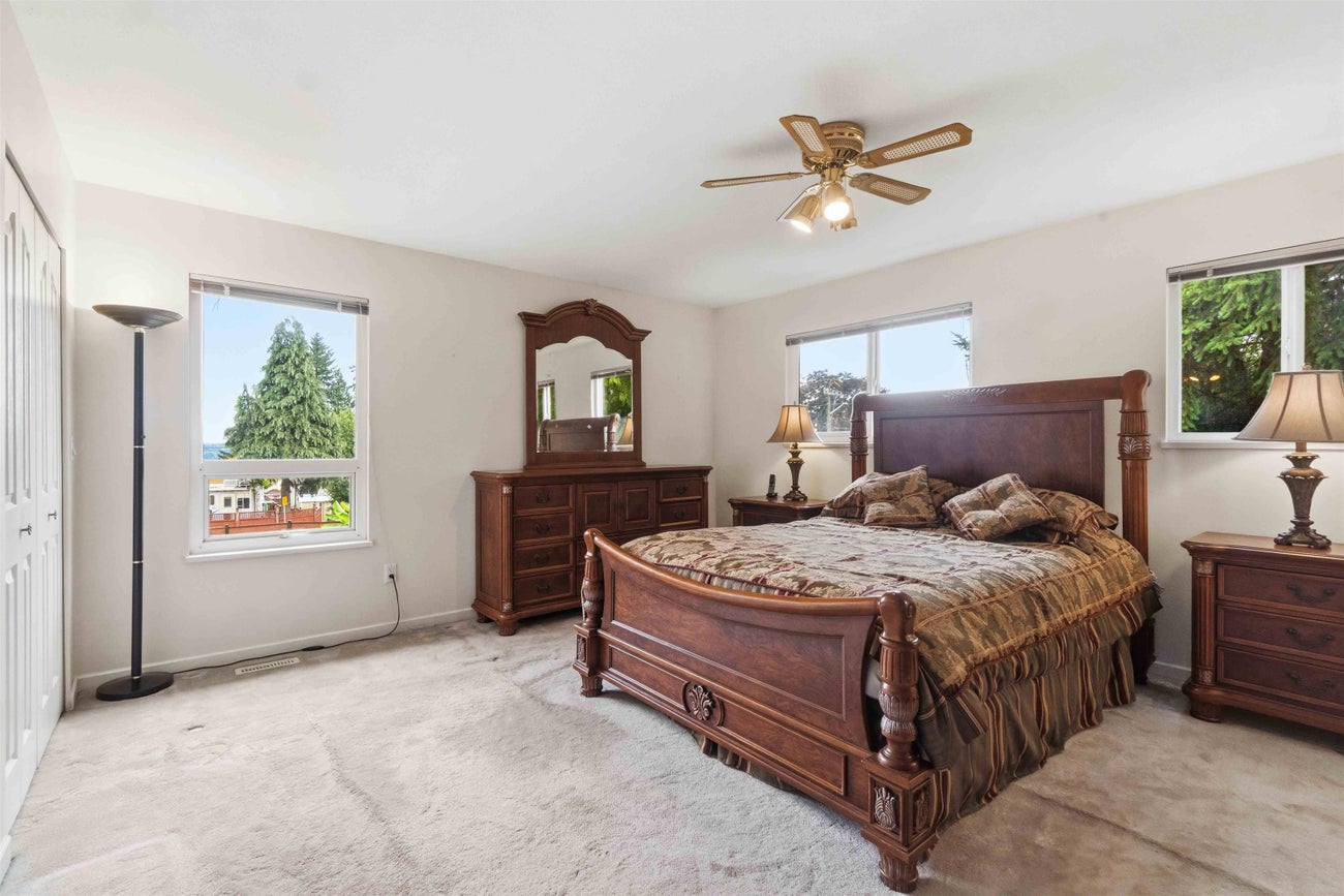 1522 Haversley Avenue - Central Coquitlam Single Family Residence for Sale, 9 Bedrooms (R3144465)# - 24