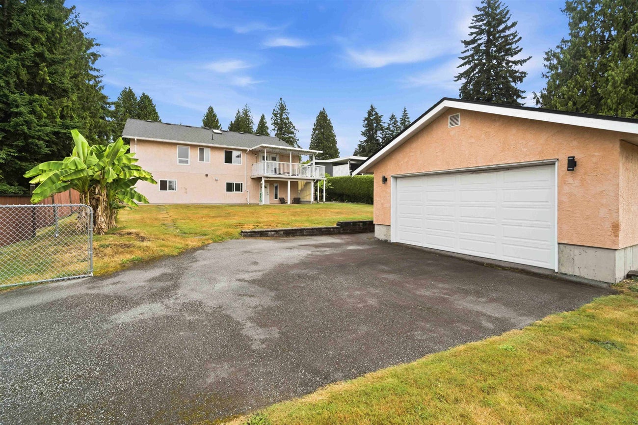1522 Haversley Avenue - Central Coquitlam Single Family Residence for Sale, 9 Bedrooms (R3144465)# - 39