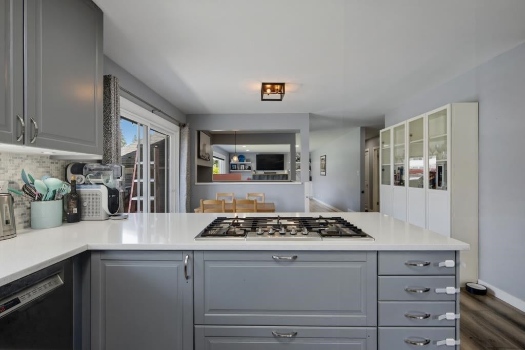 2416 Tolmie Avenue - Central Coquitlam Single Family Residence for Sale, 5 Bedrooms (R3144991)# - 19
