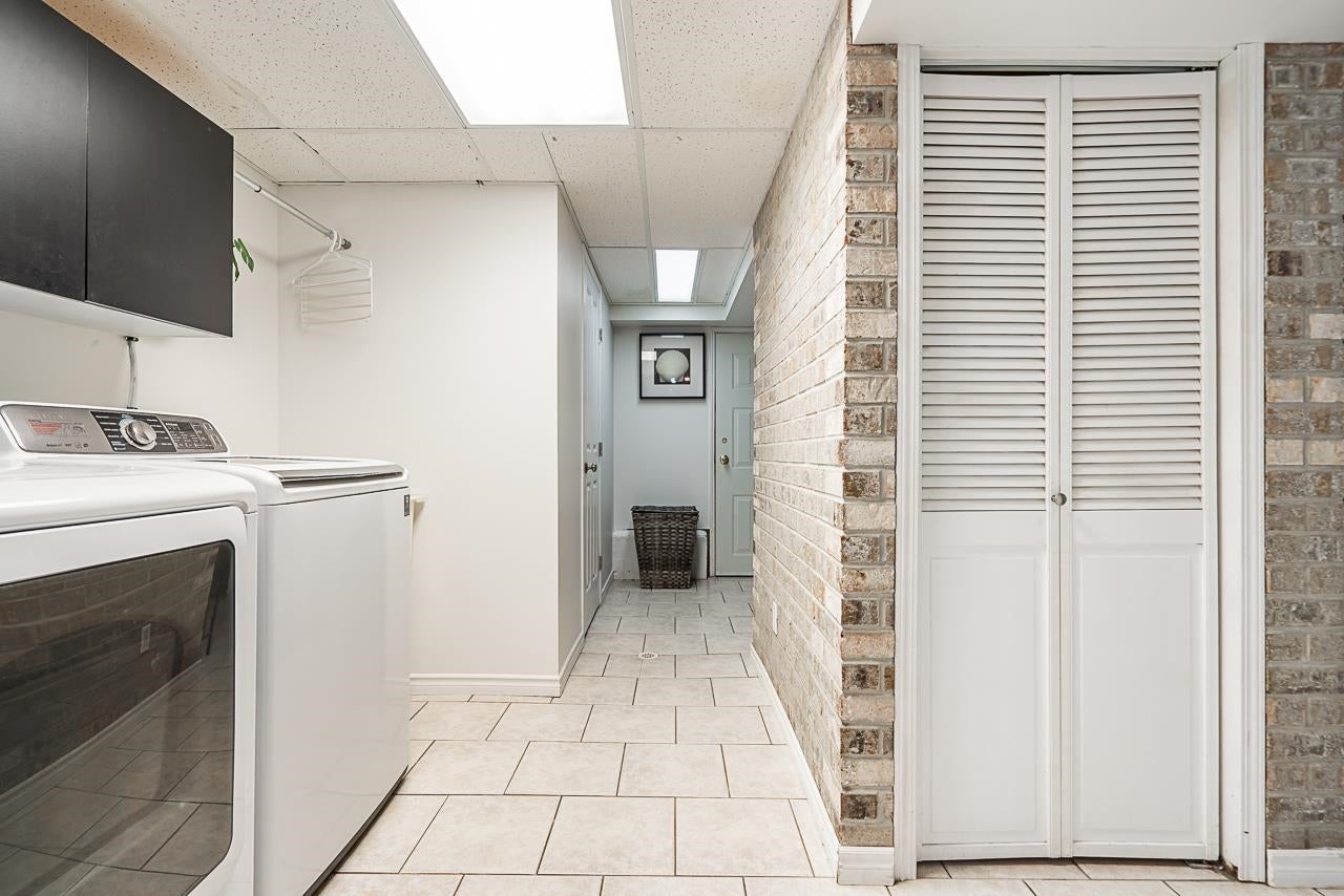 207 Mundy Street - Coquitlam East Single Family Residence for Sale, 3 Bedrooms (R3145227)# - 14