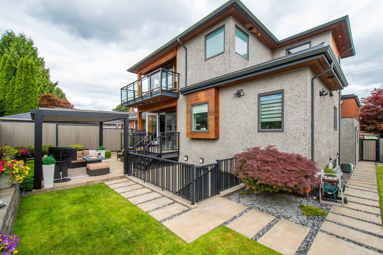 917 Sperling Avenue - Sperling-Duthie Single Family Residence for Sale, 5 Bedrooms (R3145755)# - 34
