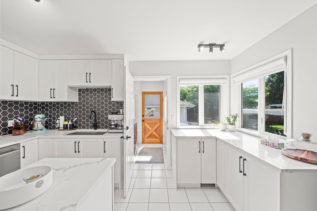2510 Camrose Drive - Montecito Single Family Residence for Sale, 4 Bedrooms (R3146058)# - 27
