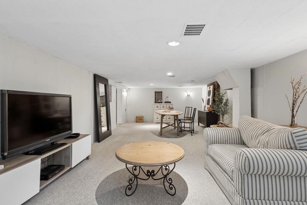 960 Cliff Avenue - Sperling-Duthie Single Family Residence for Sale, 3 Bedrooms (R3146129)# - 19
