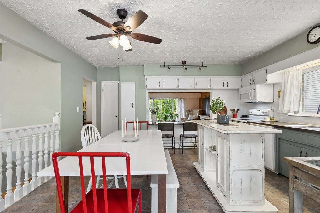 960 Cliff Avenue - Sperling-Duthie Single Family Residence for Sale, 3 Bedrooms (R3146129)# - 9
