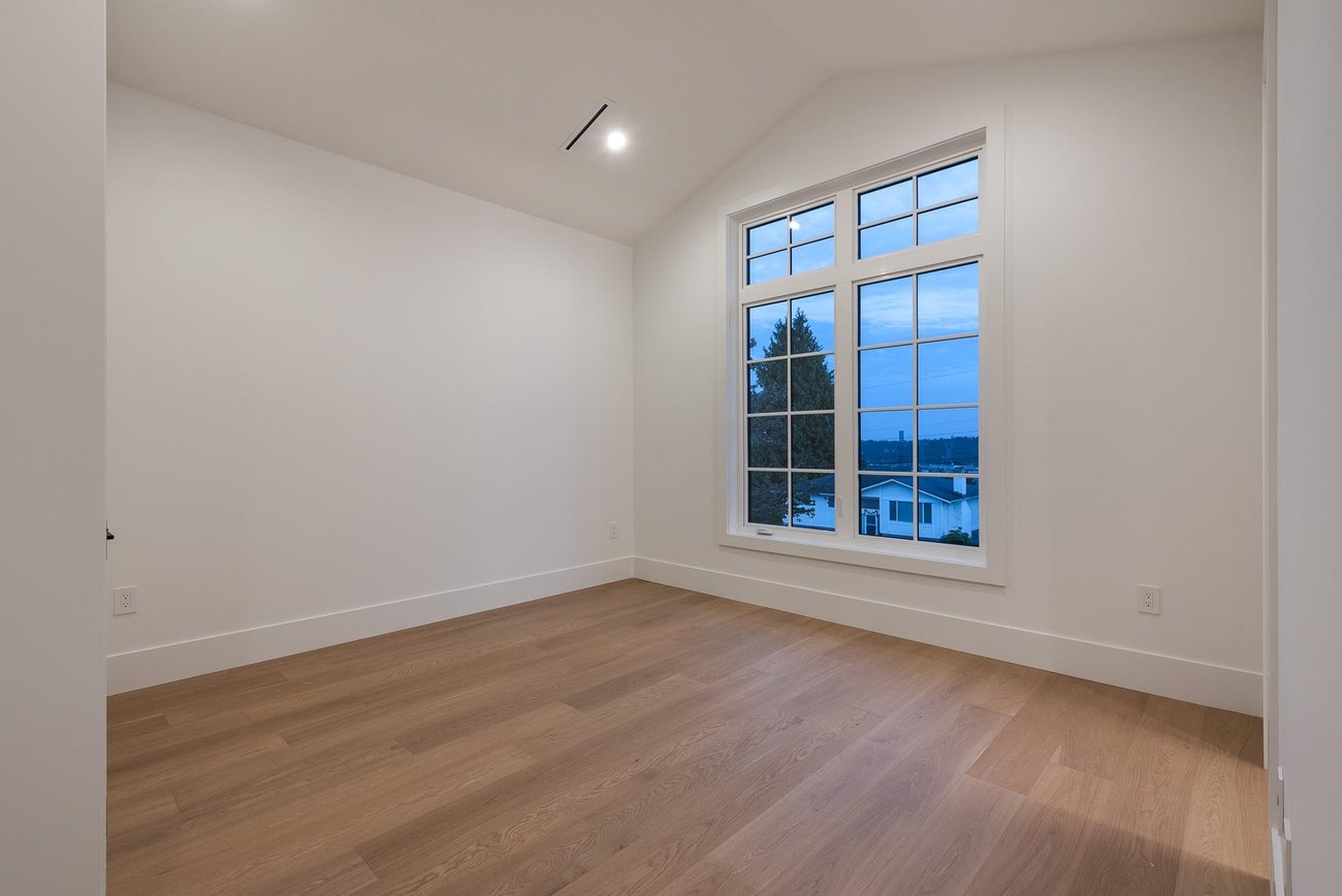2149 Palliser Avenue - Central Coquitlam Single Family Residence for Sale, 7 Bedrooms (R3146975)# - 26 2149 Palliser Avenue - Central Coquitlam Single Family Residence for Sale, 7 Bedrooms (R3146975)# - 26
