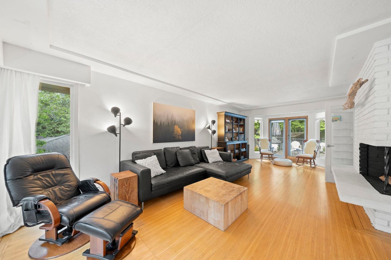 507 Jefferson Avenue - Coquitlam West Single Family Residence for Sale, 5 Bedrooms (R3147054)# - 8