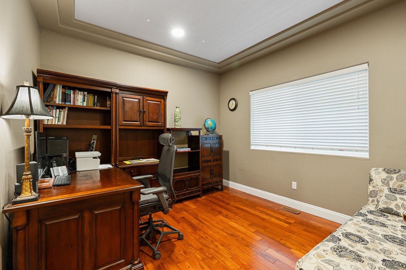 2264 Sorrento Drive - Coquitlam East Single Family Residence for Sale, 6 Bedrooms (R3147585)# - 16