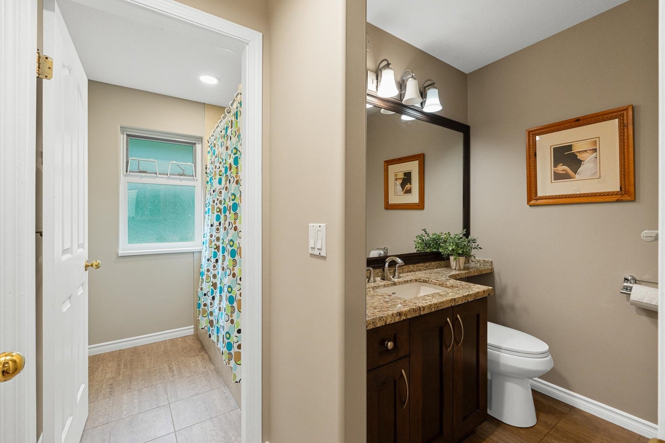 2264 Sorrento Drive - Coquitlam East Single Family Residence for Sale, 6 Bedrooms (R3147585)# - 29