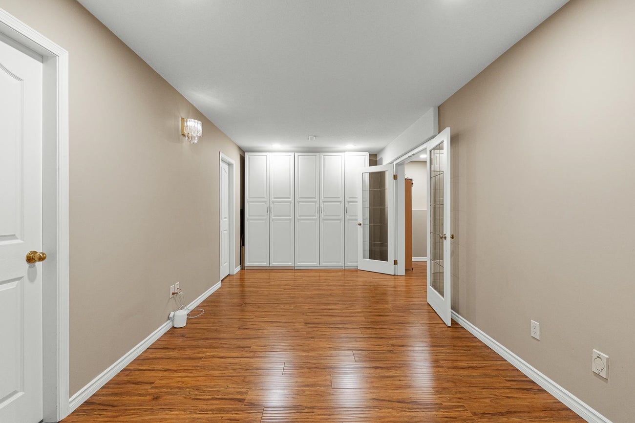 2264 Sorrento Drive - Coquitlam East Single Family Residence for Sale, 6 Bedrooms (R3147585)# - 33