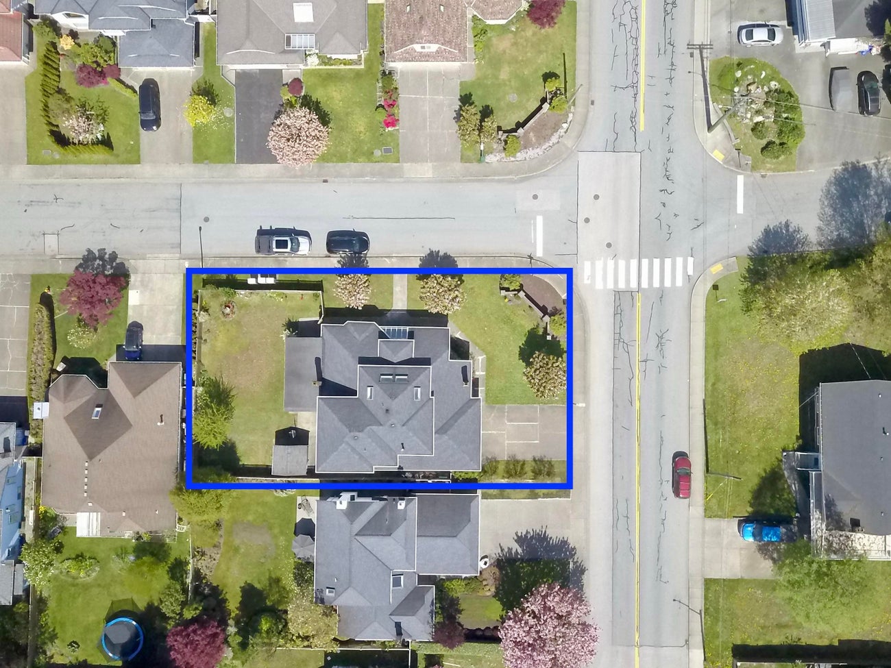1888 Walnut Crescent - Central Coquitlam Single Family Residence for Sale, 4 Bedrooms (R3147697)# - 2