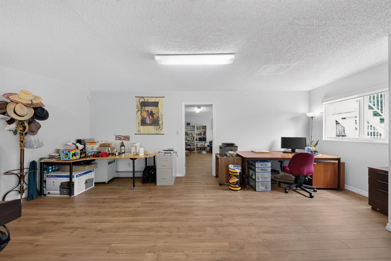 7164 Kitchener Street - Sperling-Duthie Single Family Residence for Sale, 5 Bedrooms (R3147856)# - 14