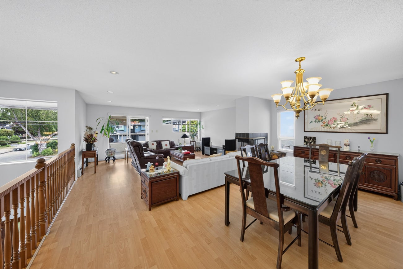 7164 Kitchener Street - Sperling-Duthie Single Family Residence for Sale, 5 Bedrooms (R3147856)# - 20