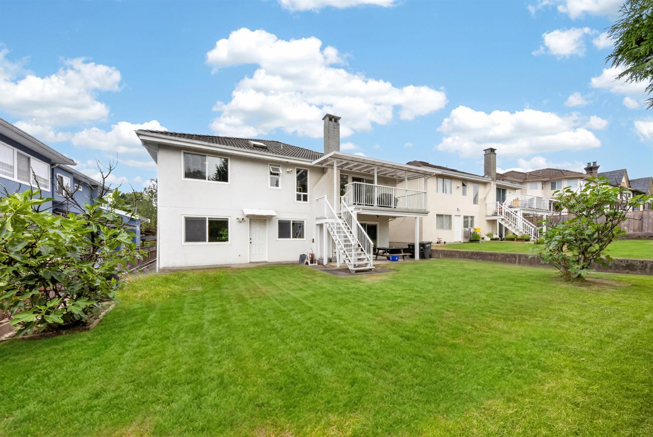 7164 Kitchener Street - Sperling-Duthie Single Family Residence for Sale, 5 Bedrooms (R3147856)# - 2