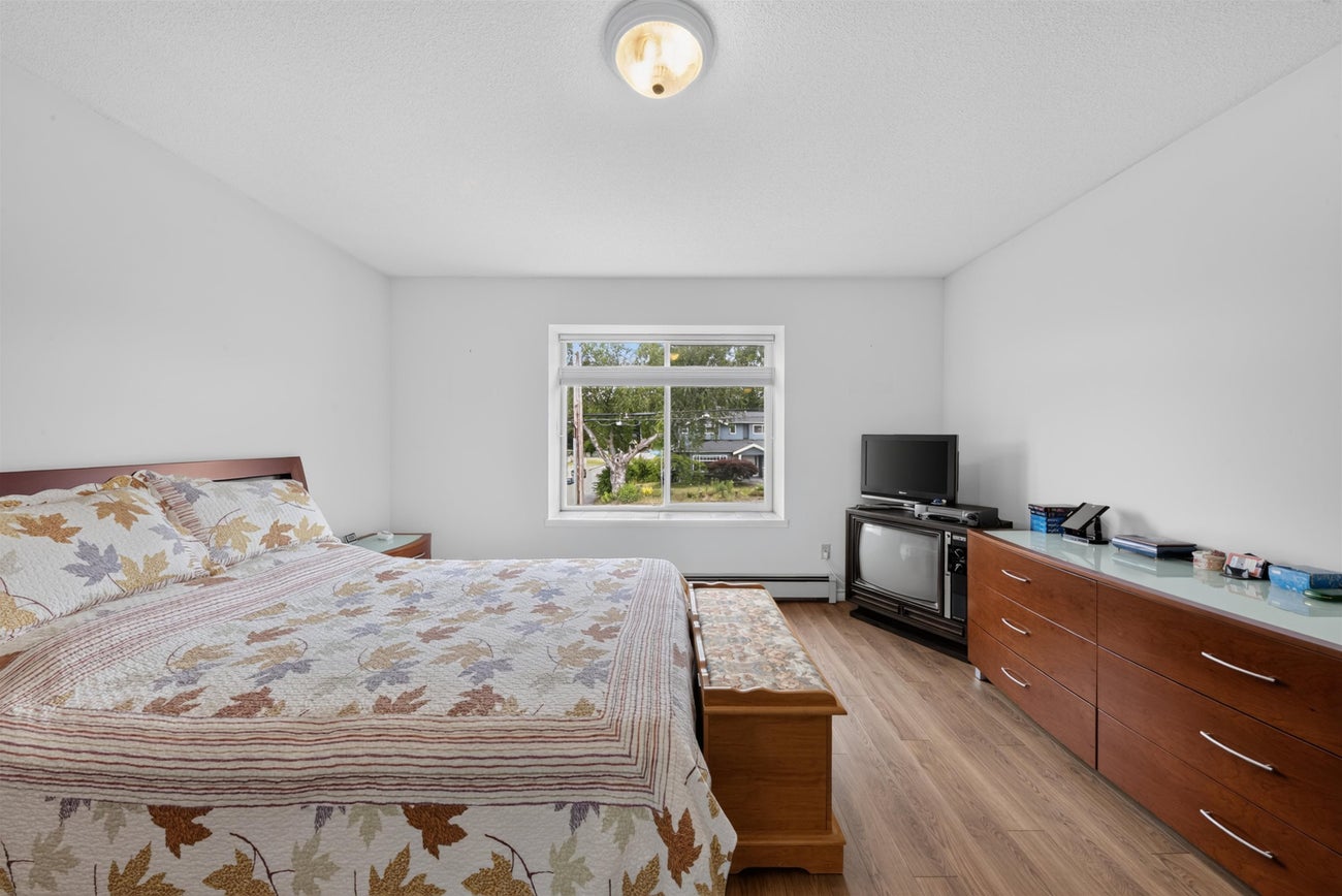 7164 Kitchener Street - Sperling-Duthie Single Family Residence for Sale, 5 Bedrooms (R3147856)# - 38