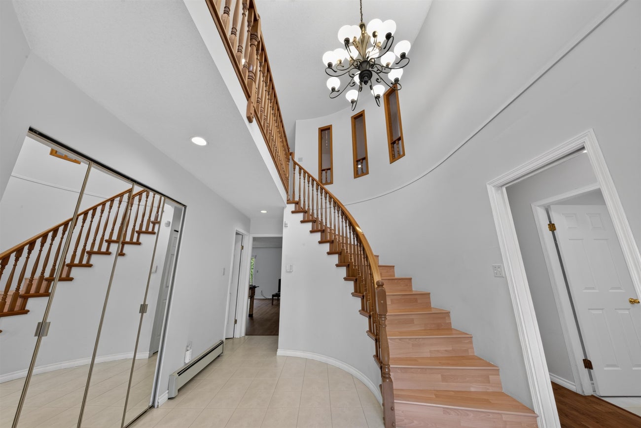 7164 Kitchener Street - Sperling-Duthie Single Family Residence for Sale, 5 Bedrooms (R3147856)# - 8