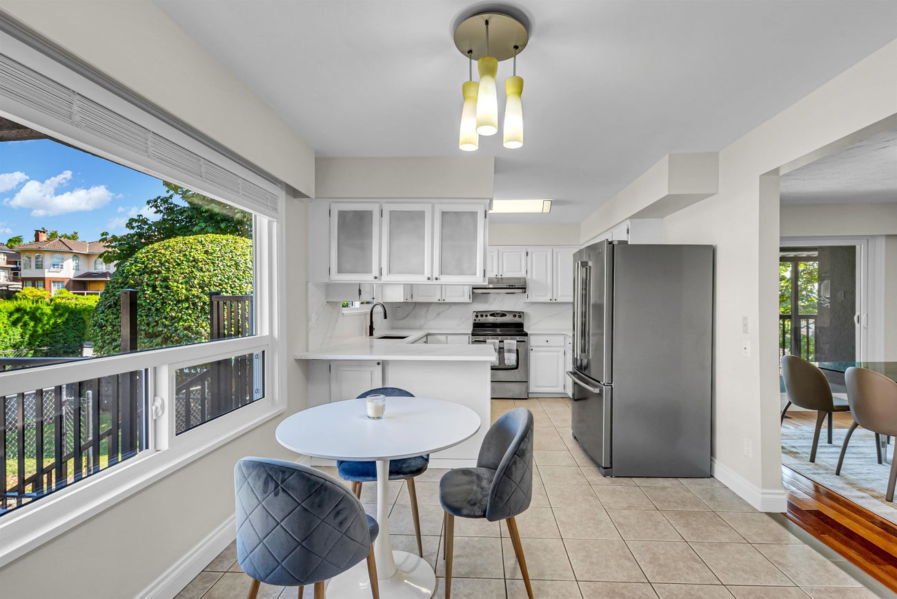 7347 Queenston Court - Simon Fraser Univer. Single Family Residence for Sale, 5 Bedrooms (R3147963)# - 11 7347 Queenston Court - Simon Fraser Univer. Single Family Residence for Sale, 5 Bedrooms (R3147963)# - 11