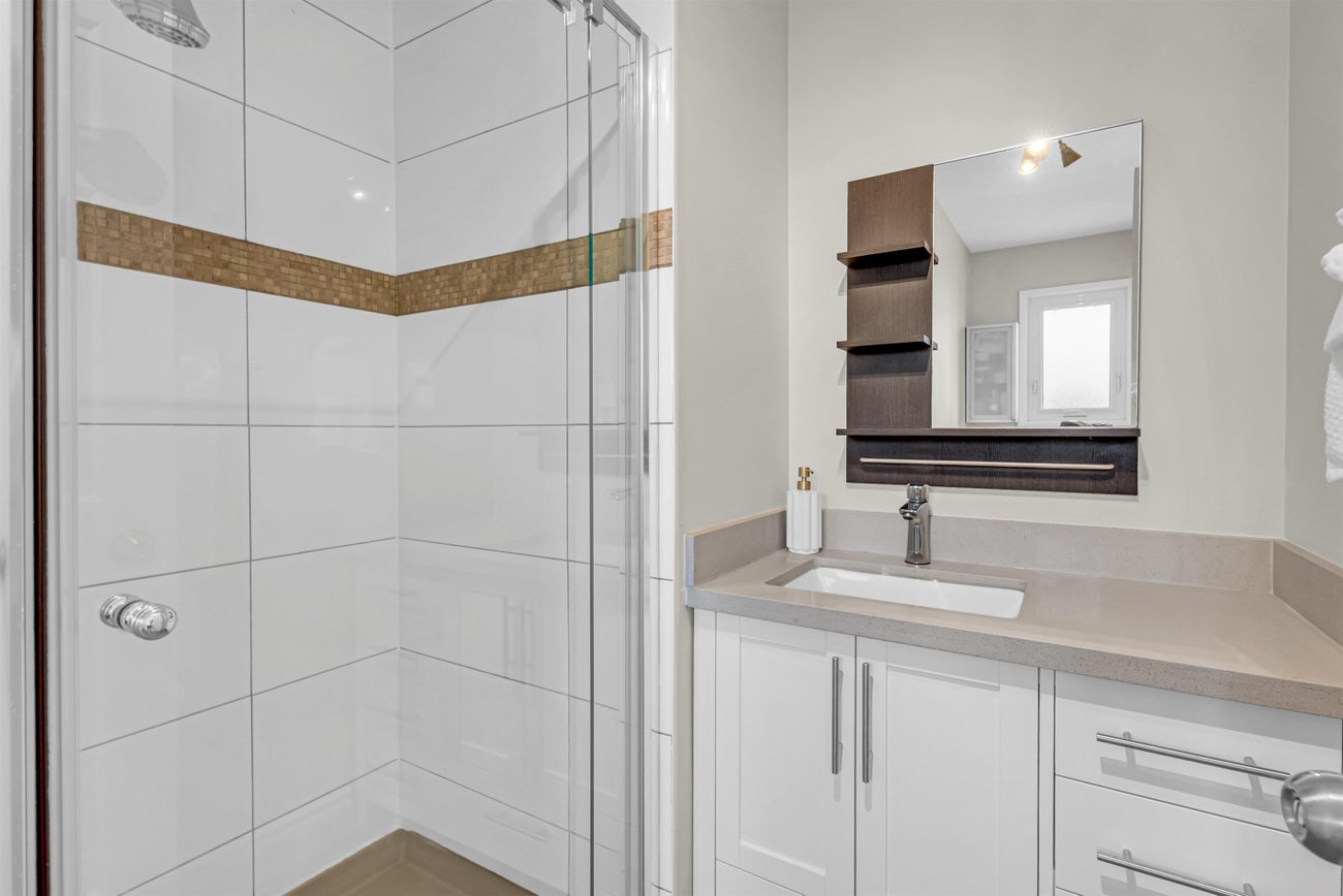 7347 Queenston Court - Simon Fraser Univer. Single Family Residence for Sale, 5 Bedrooms (R3147963)# - 16 7347 Queenston Court - Simon Fraser Univer. Single Family Residence for Sale, 5 Bedrooms (R3147963)# - 16
