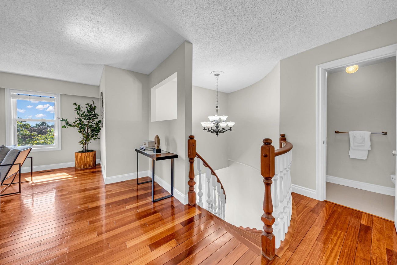 7347 Queenston Court - Simon Fraser Univer. Single Family Residence for Sale, 5 Bedrooms (R3147963)# - 20 7347 Queenston Court - Simon Fraser Univer. Single Family Residence for Sale, 5 Bedrooms (R3147963)# - 20