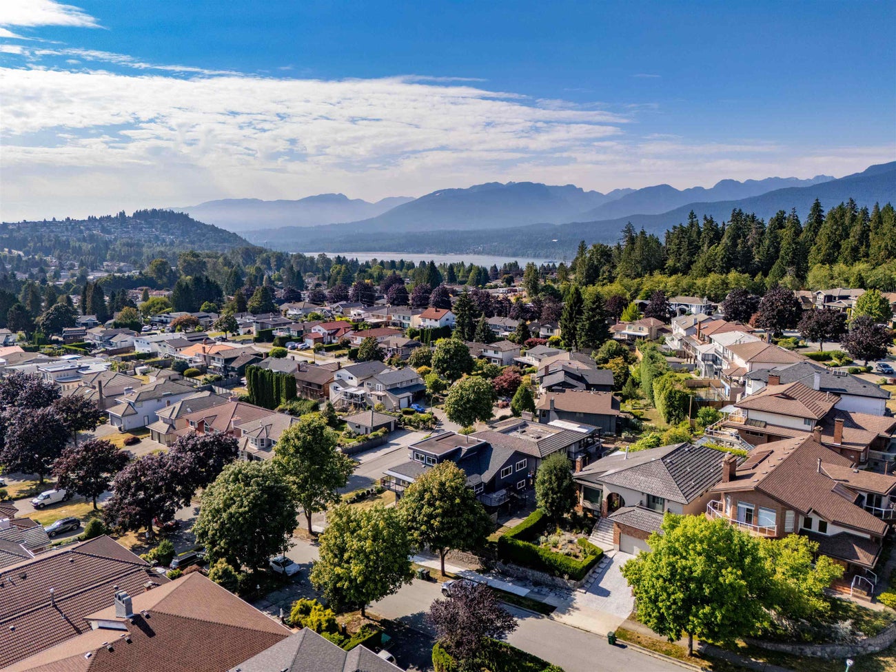 7347 Queenston Court - Simon Fraser Univer. Single Family Residence for Sale, 5 Bedrooms (R3147963)# - 37 7347 Queenston Court - Simon Fraser Univer. Single Family Residence for Sale, 5 Bedrooms (R3147963)# - 37