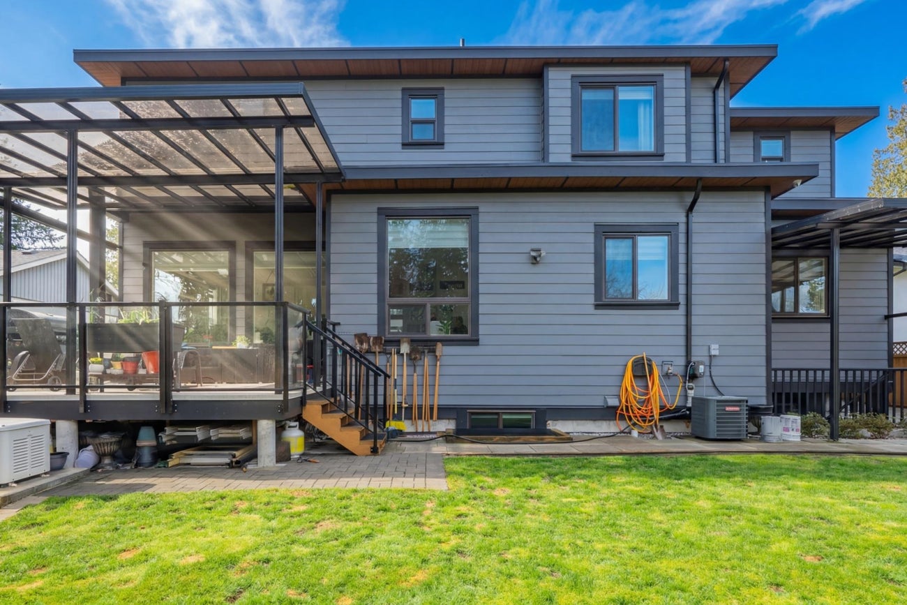 2488 Latimer Avenue - Central Coquitlam Single Family Residence for Sale, 6 Bedrooms (R3148645)# - 32