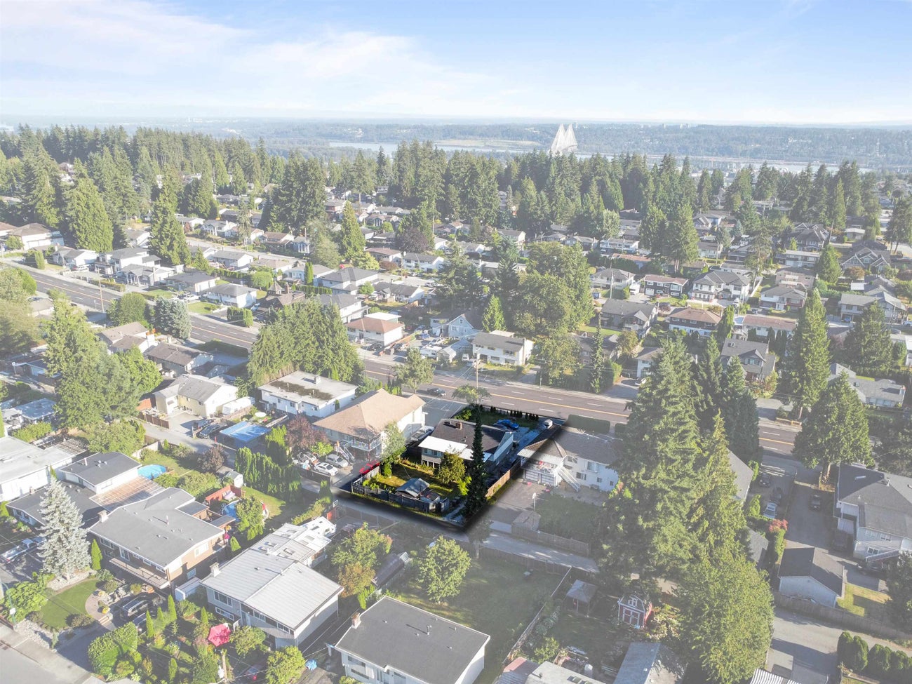 2283 Austin Avenue - Central Coquitlam Single Family Residence for Sale, 5 Bedrooms (R3149195)# - 2