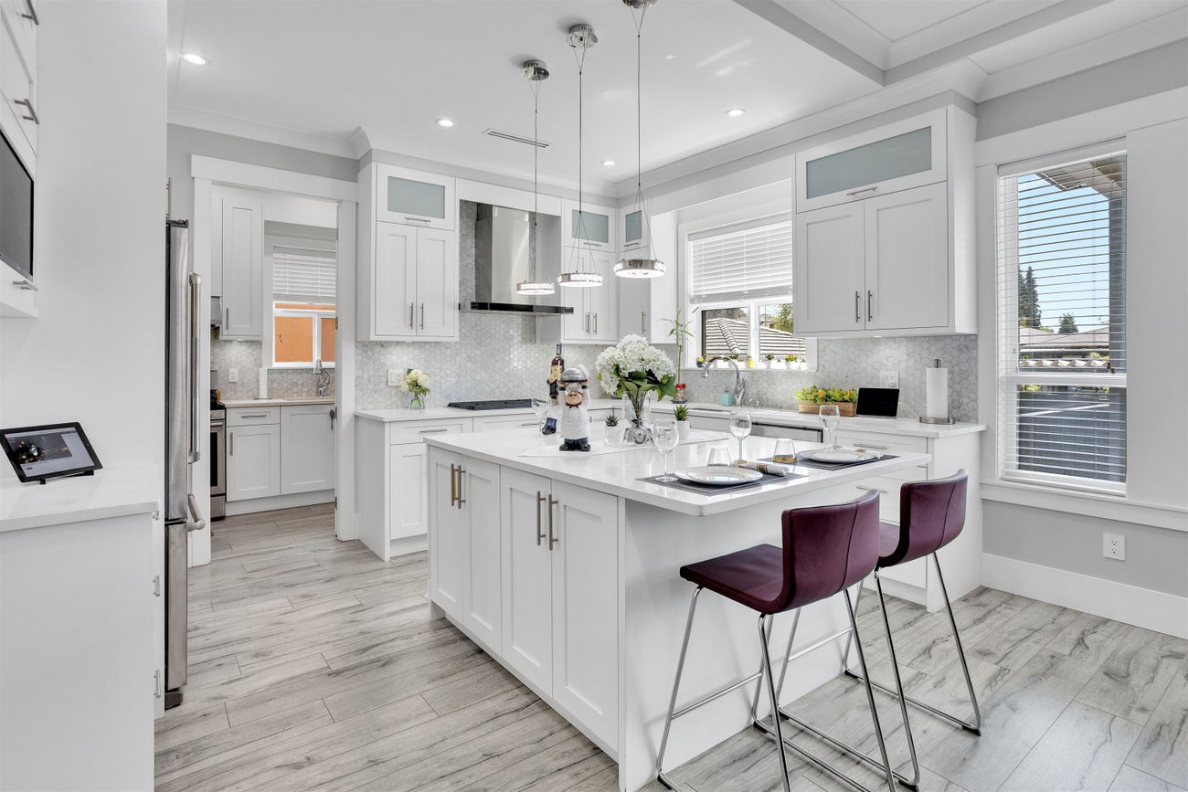 7158 Hastings Street - Sperling-Duthie Single Family Residence for Sale, 7 Bedrooms (R3149246)# - 9