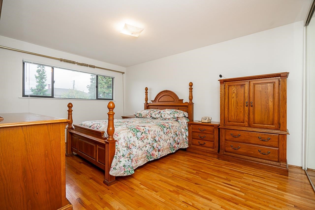 6546 Dunnedin Street - Sperling-Duthie Single Family Residence for Sale, 3 Bedrooms (R3149376)# - 26