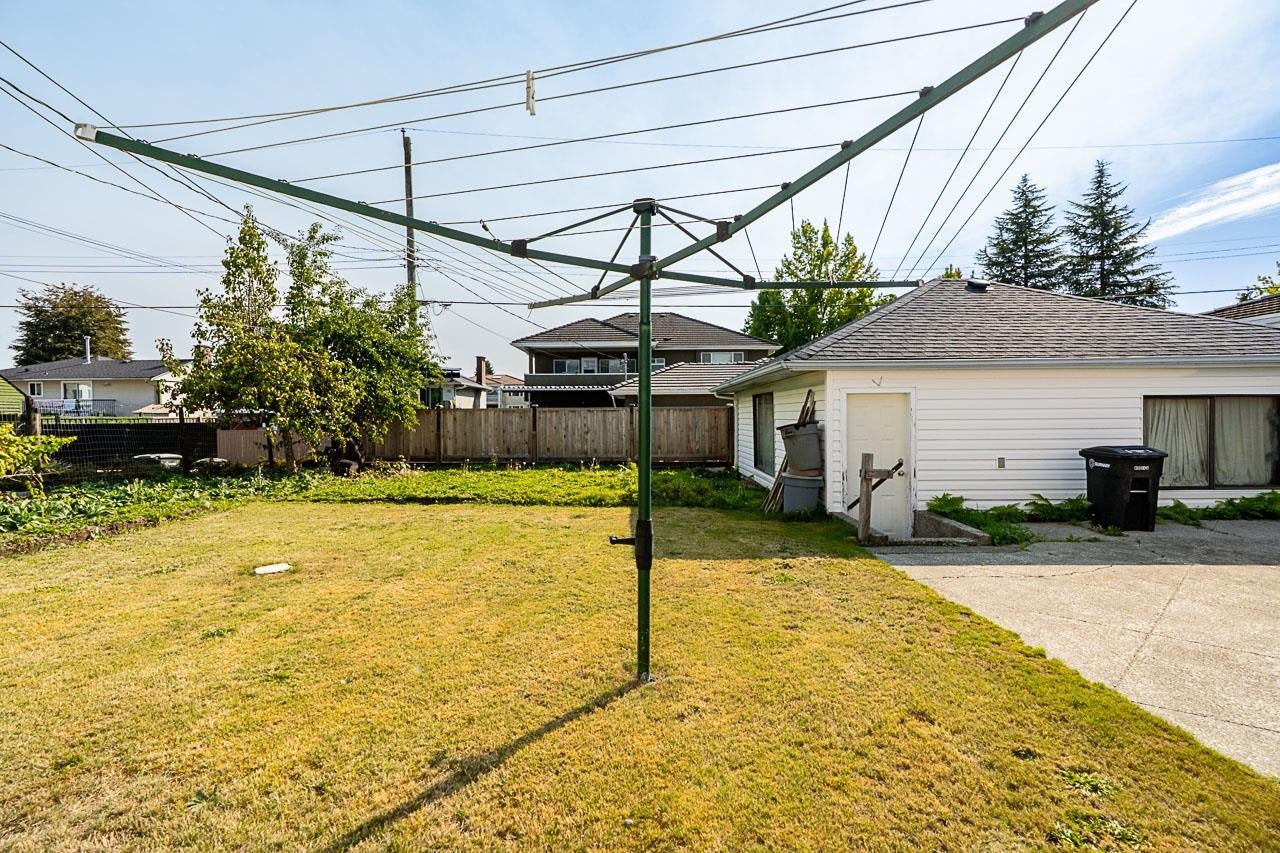 6546 Dunnedin Street - Sperling-Duthie Single Family Residence for Sale, 3 Bedrooms (R3149376)# - 33