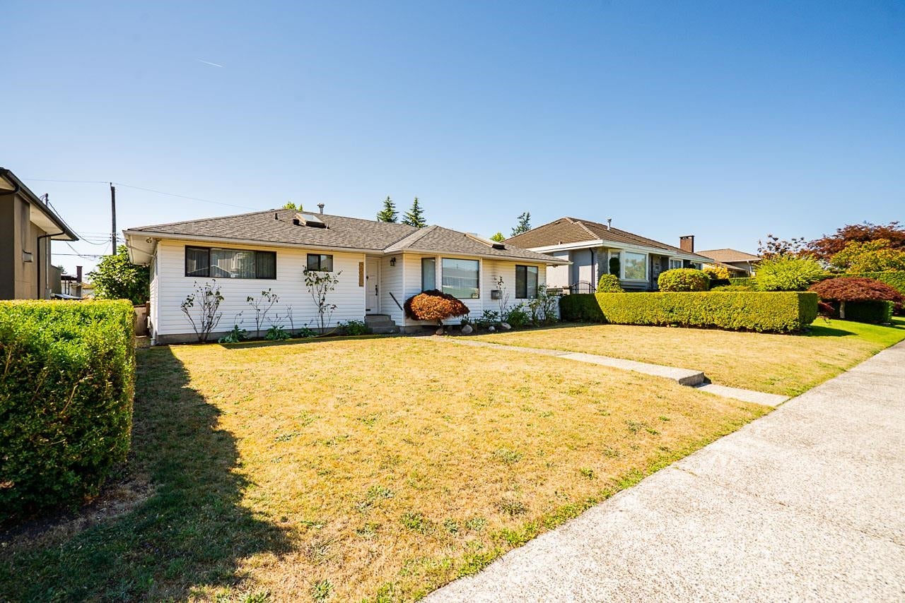 6546 Dunnedin Street - Sperling-Duthie Single Family Residence for Sale, 3 Bedrooms (R3149376)# - 3